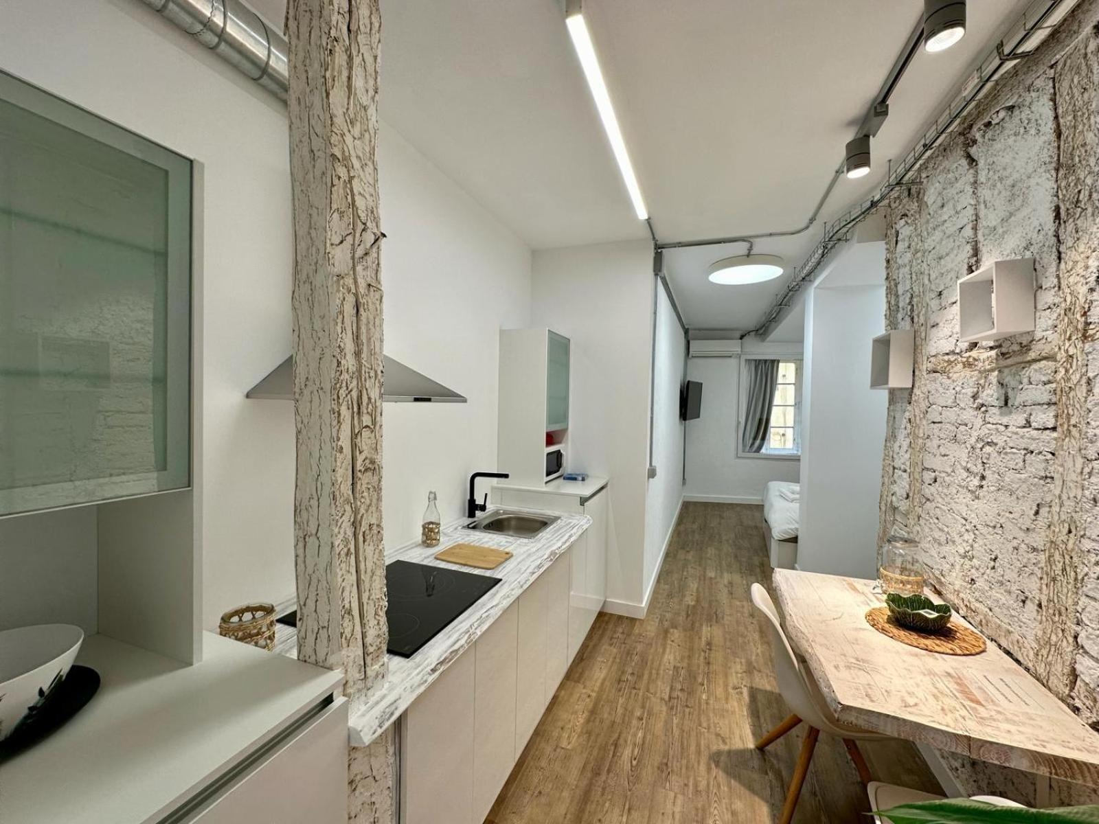 Apartamentos Carolina By Gaiarooms ليون المظهر الخارجي الصورة