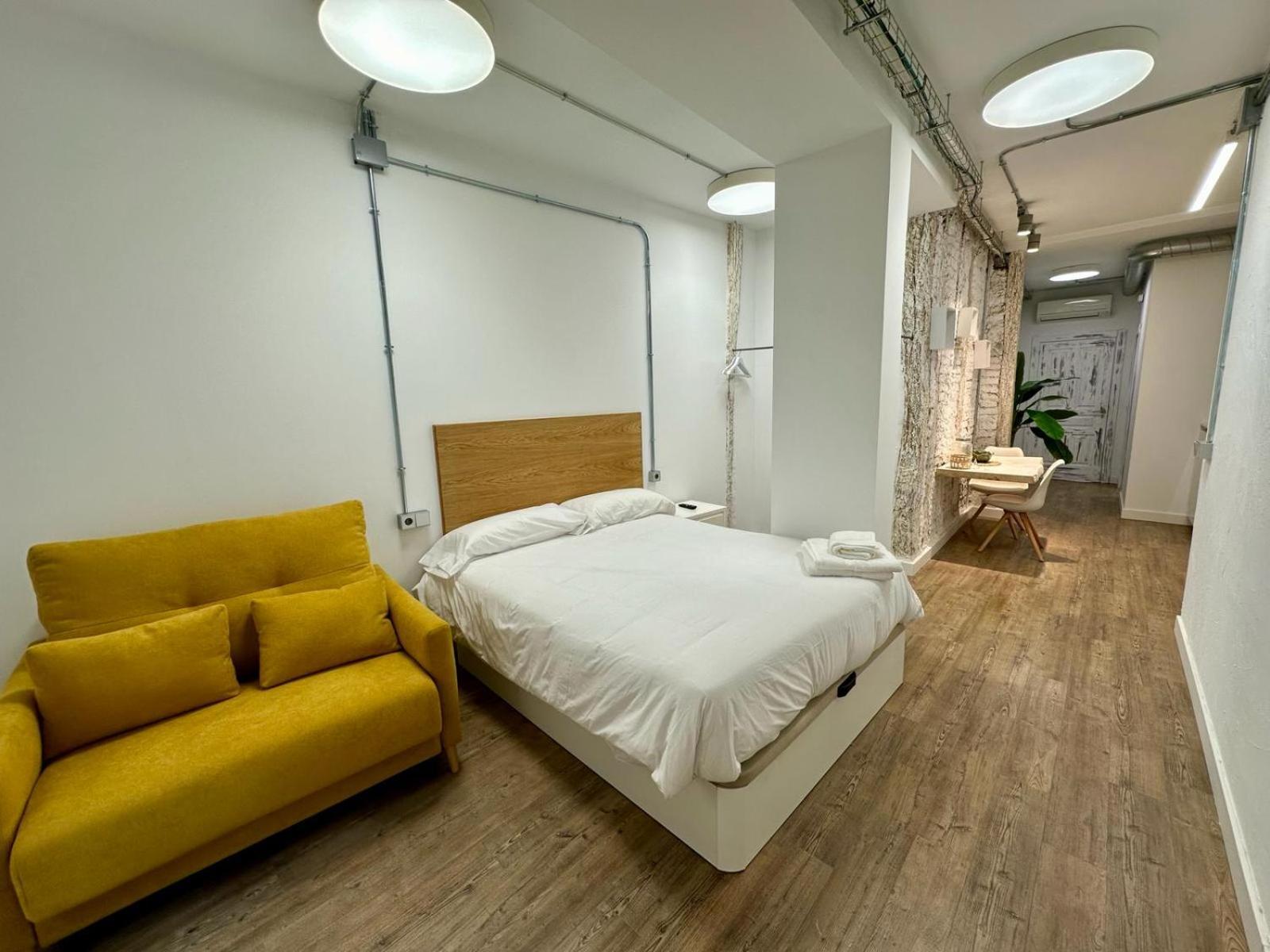 Apartamentos Carolina By Gaiarooms ليون المظهر الخارجي الصورة