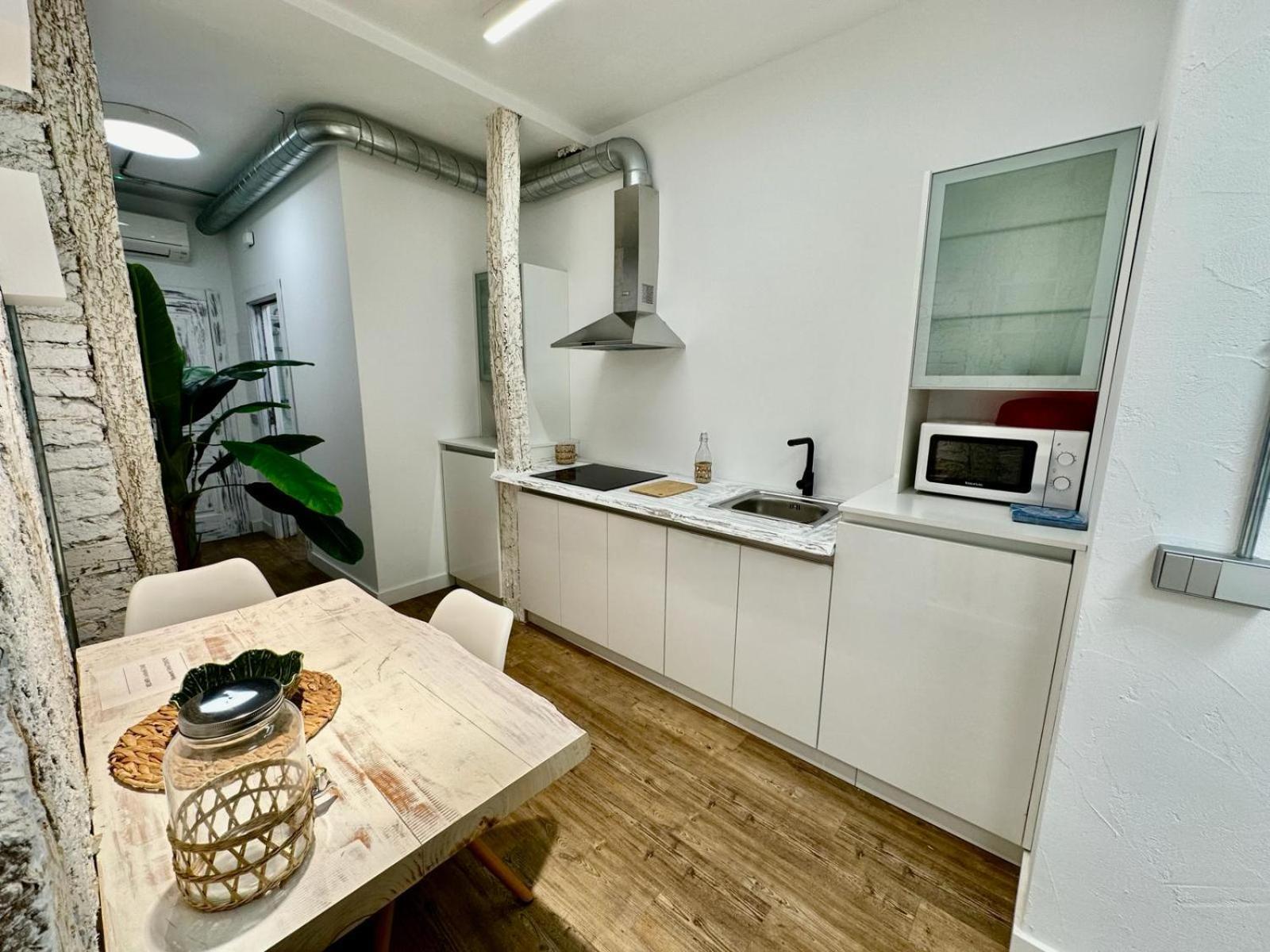 Apartamentos Carolina By Gaiarooms ليون المظهر الخارجي الصورة