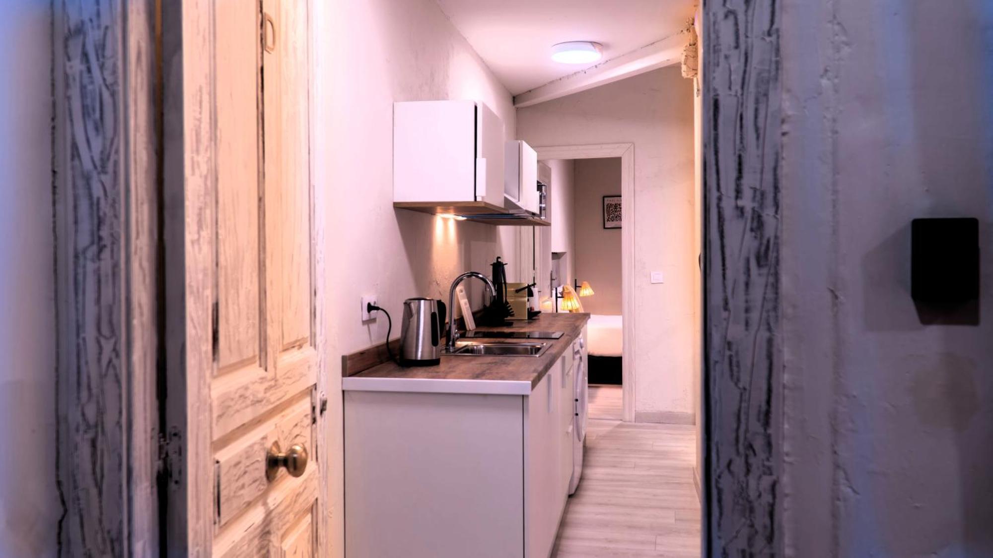 Apartamentos Carolina By Gaiarooms ليون المظهر الخارجي الصورة